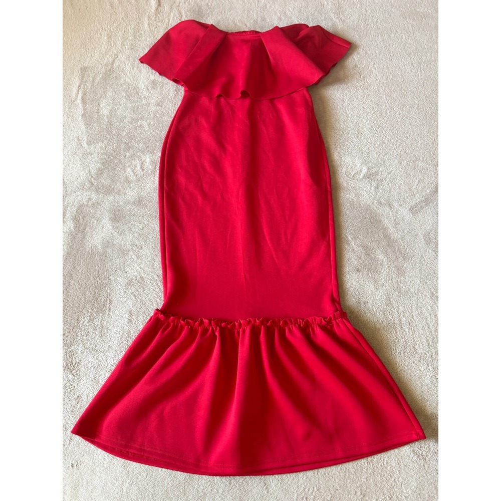 True Violet Women's Size 10 Red Maxi‎ Dress Ruffle Off Shoulder Formal Party